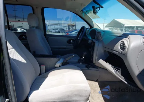 2008 Chevrolet Trailblazer Fleet z USA, uszkodzony, nr VIN 1GNDS13S882106461